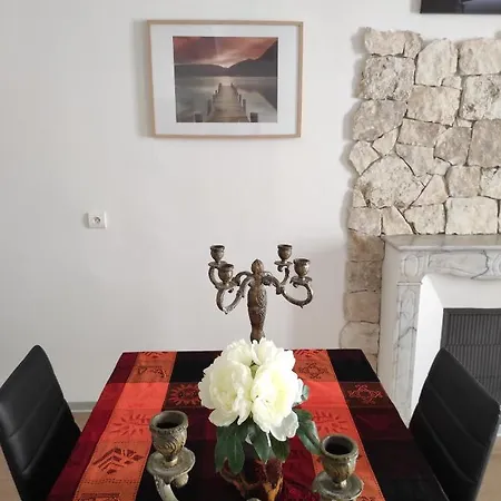 5 Min To Sea Francaise Old Town Апартаменты *