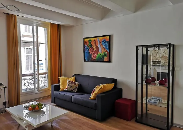 Apartment 5 Min To Sea Francaise Old Town