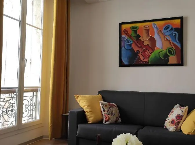 5 Min To Sea Francaise Old Town Apartment *